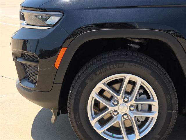 new 2025 Jeep Grand Cherokee car, priced at $41,722