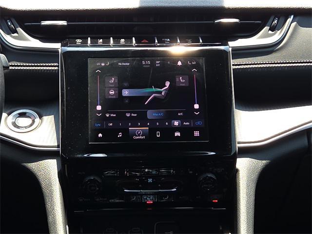 new 2025 Jeep Grand Cherokee car, priced at $41,722