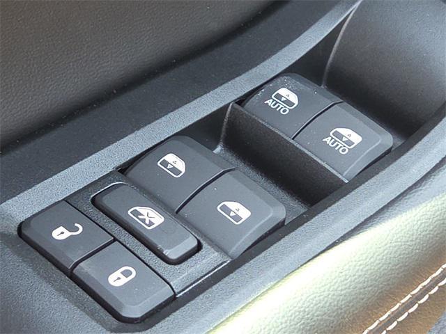 new 2025 Jeep Grand Cherokee car, priced at $41,722
