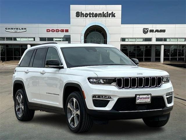 new 2025 Jeep Grand Cherokee car, priced at $48,262