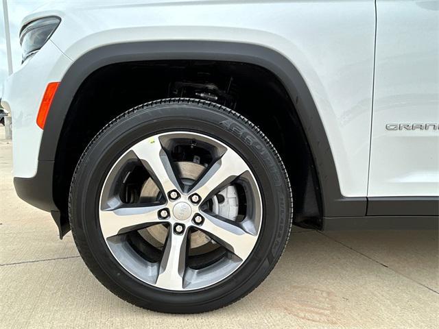 new 2025 Jeep Grand Cherokee car, priced at $48,262