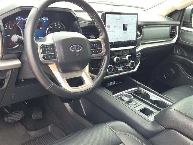 used 2024 Ford Expedition car, priced at $50,329