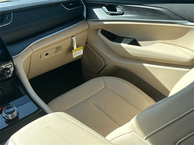 new 2025 Jeep Grand Cherokee L car, priced at $47,447
