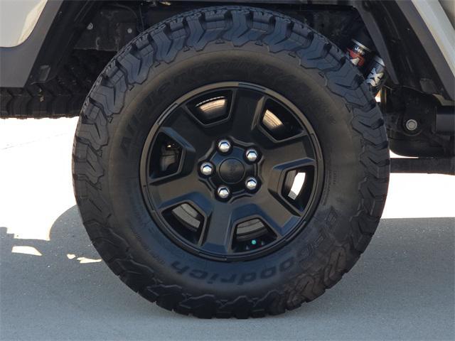 used 2020 Jeep Gladiator car, priced at $33,057