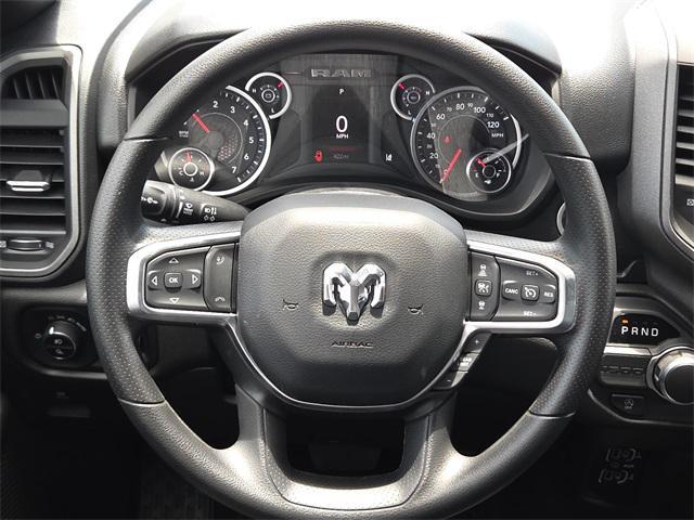 new 2025 Ram 1500 car, priced at $46,627