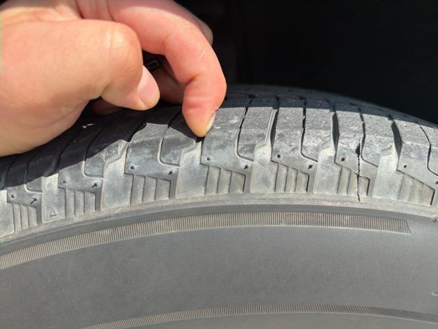 used 2019 Chevrolet Traverse car, priced at $16,654