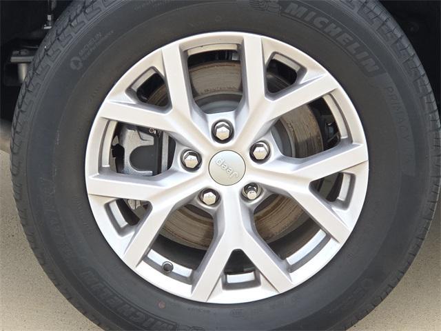 used 2022 Jeep Grand Cherokee L car, priced at $28,071