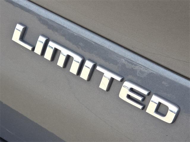 used 2022 Jeep Grand Cherokee L car, priced at $28,071