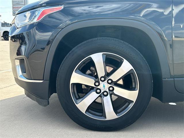 used 2018 Chevrolet Traverse car, priced at $12,679