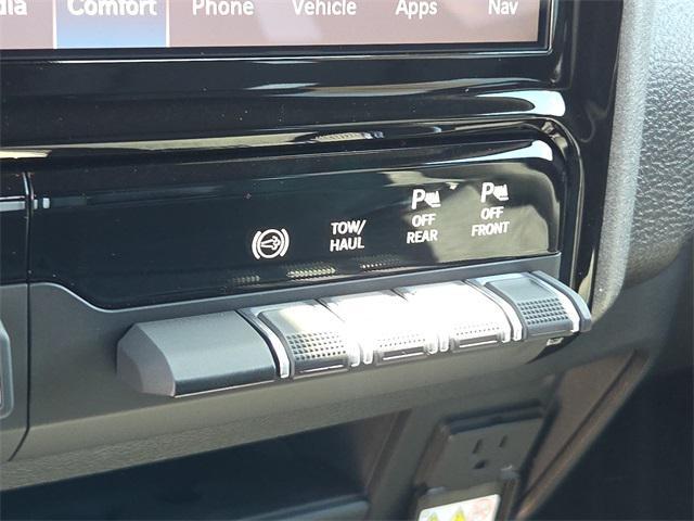 new 2025 Ram 2500 car, priced at $69,980