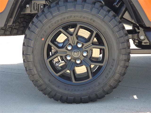 new 2025 Jeep Gladiator car, priced at $45,439