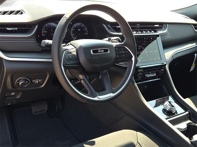 new 2025 Jeep Grand Cherokee L car, priced at $39,625