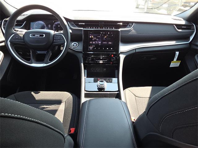 new 2025 Jeep Grand Cherokee L car, priced at $39,625
