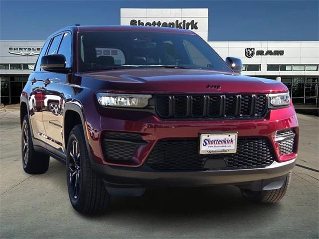 new 2025 Jeep Grand Cherokee car, priced at $39,253