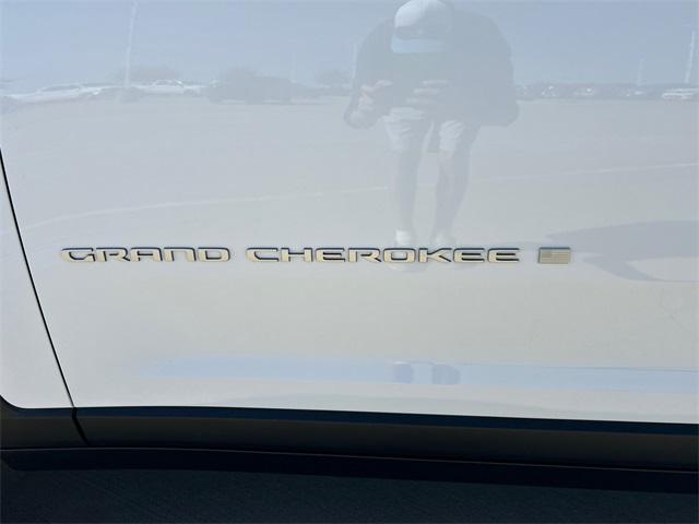 new 2025 Jeep Grand Cherokee L car, priced at $41,370