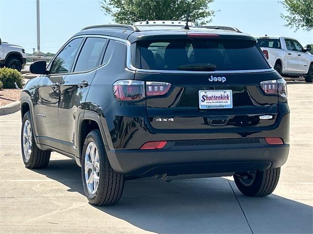 new 2025 Jeep Compass car, priced at $30,760