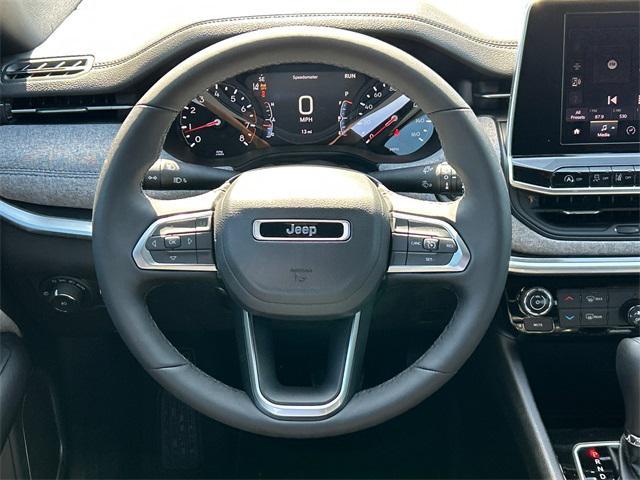 new 2025 Jeep Compass car, priced at $30,760