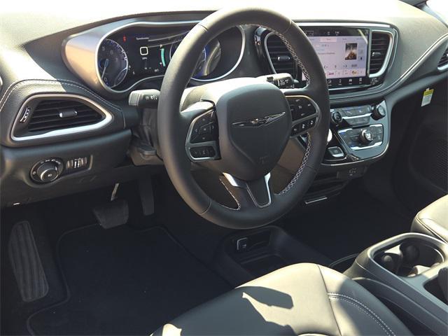new 2026 Chrysler Pacifica car, priced at $38,680