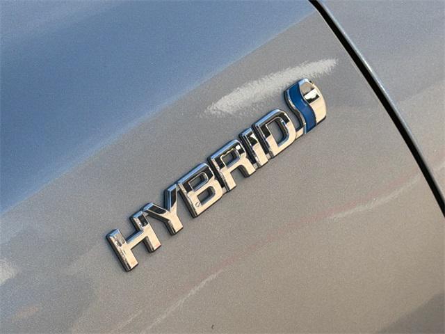 used 2015 Toyota Highlander Hybrid car, priced at $16,498