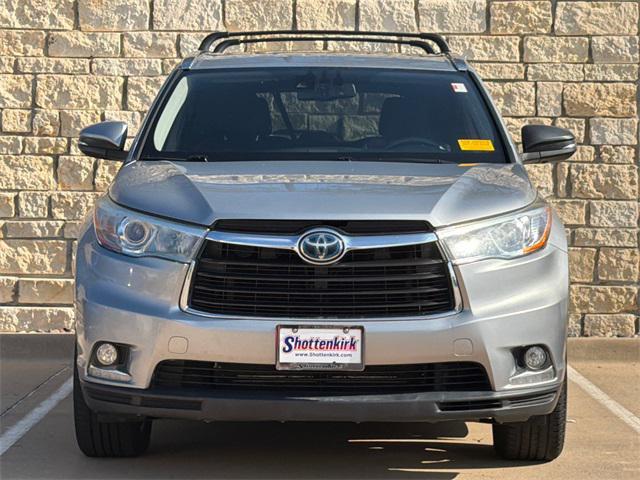 used 2015 Toyota Highlander Hybrid car, priced at $16,498
