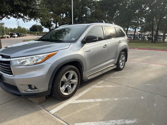 used 2015 Toyota Highlander Hybrid car, priced at $18,154