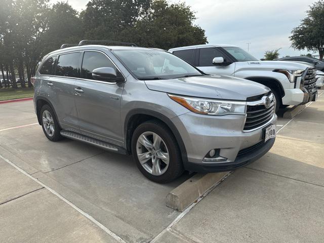 used 2015 Toyota Highlander Hybrid car, priced at $18,154
