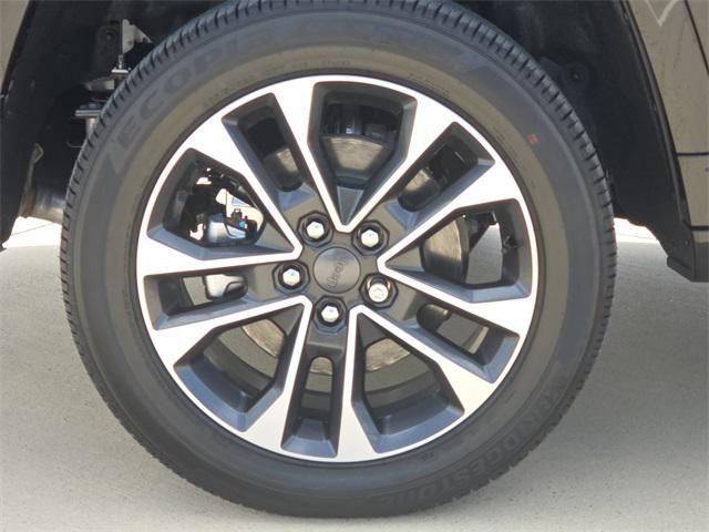 new 2025 Jeep Grand Cherokee L car, priced at $56,867