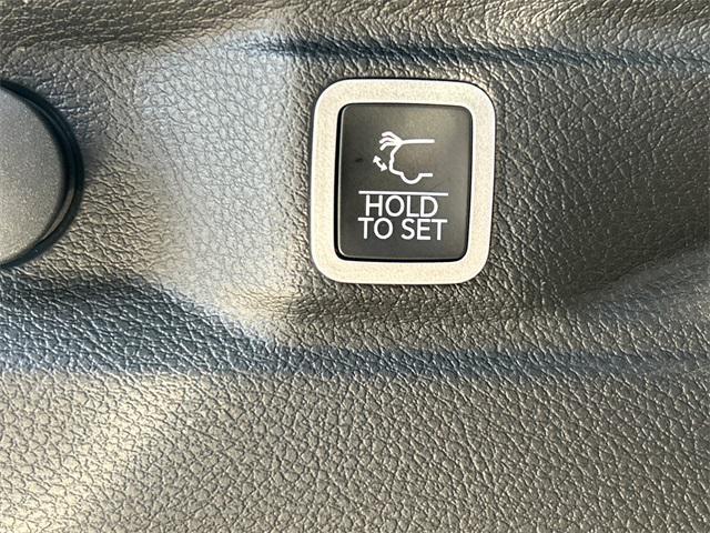 new 2025 Jeep Grand Cherokee L car, priced at $46,852