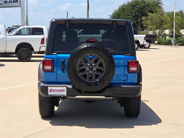 new 2025 Jeep Wrangler car, priced at $45,304