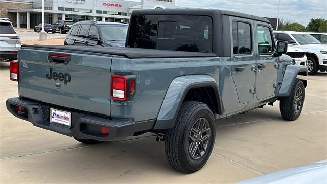 new 2024 Jeep Gladiator car, priced at $43,500