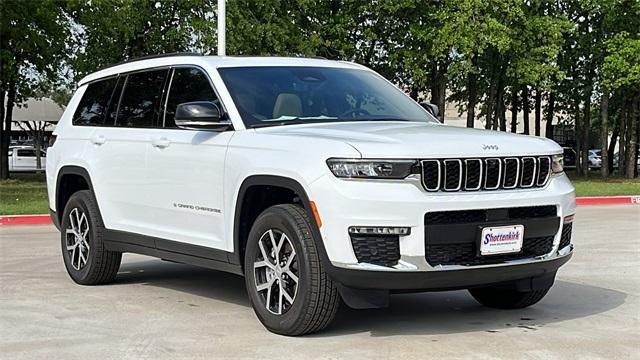 new 2024 Jeep Grand Cherokee L car, priced at $48,475