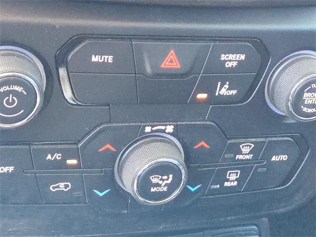 used 2022 Jeep Renegade car, priced at $18,728
