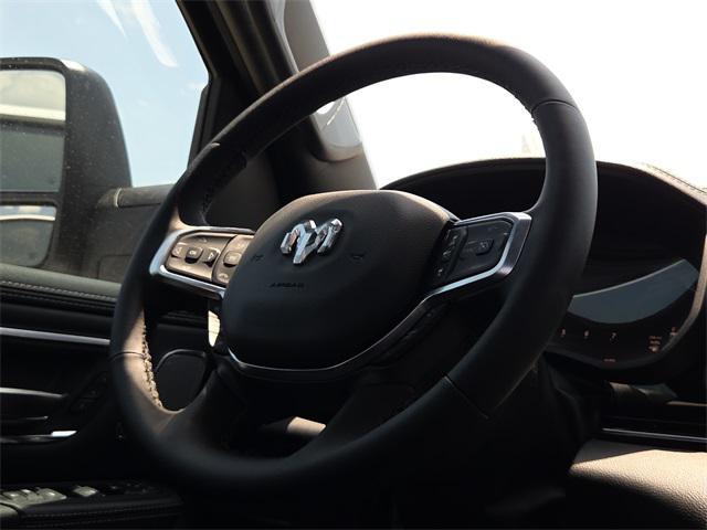 new 2025 Ram 1500 car, priced at $65,861