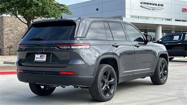 new 2024 Jeep Grand Cherokee car, priced at $41,587