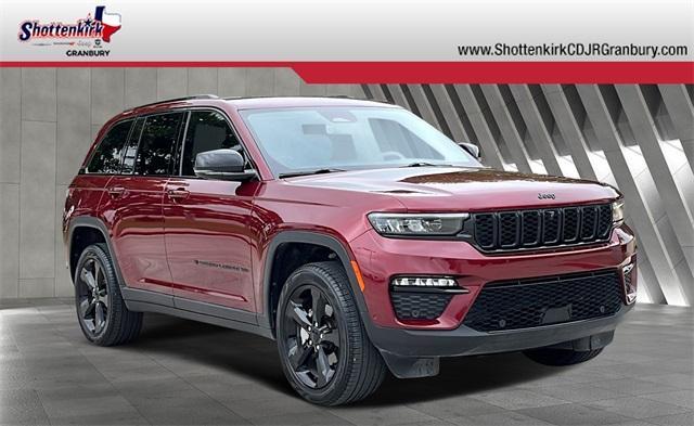used 2023 Jeep Grand Cherokee car, priced at $34,991