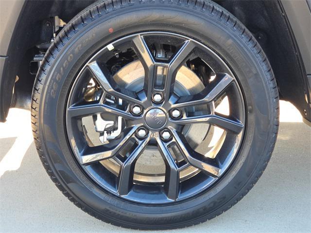 new 2025 Jeep Grand Cherokee L car, priced at $47,460