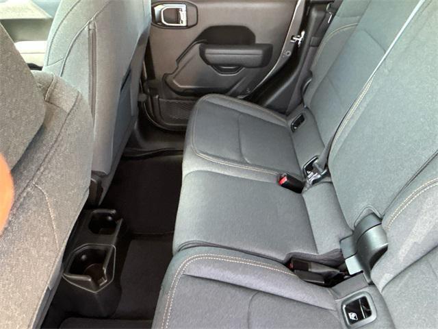 new 2025 Jeep Gladiator car, priced at $42,440