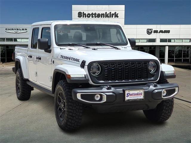 used 2024 Jeep Gladiator car, priced at $36,261