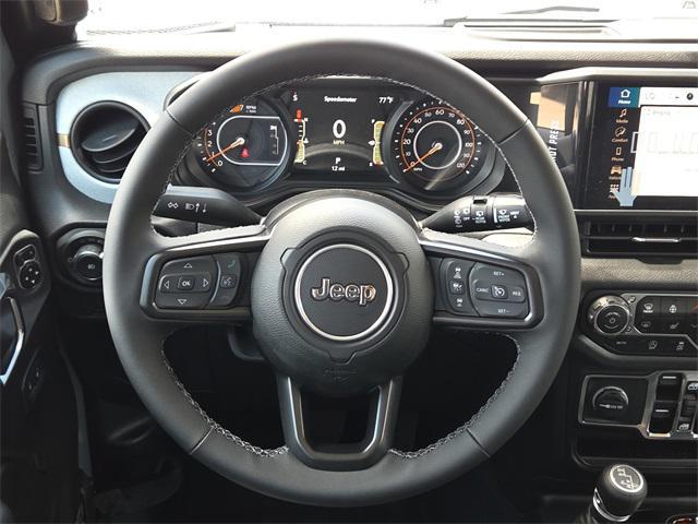 new 2025 Jeep Wrangler car, priced at $45,304
