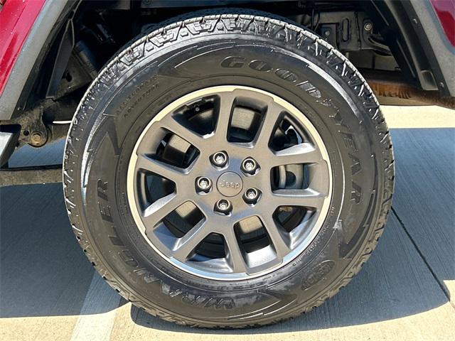 used 2021 Jeep Gladiator car, priced at $23,929