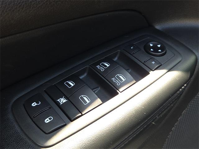 used 2021 Jeep Grand Cherokee car, priced at $17,344