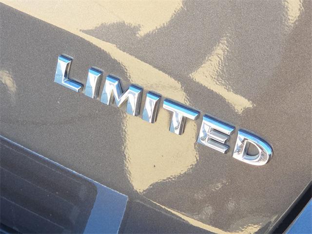 used 2020 Jeep Grand Cherokee car, priced at $17,495