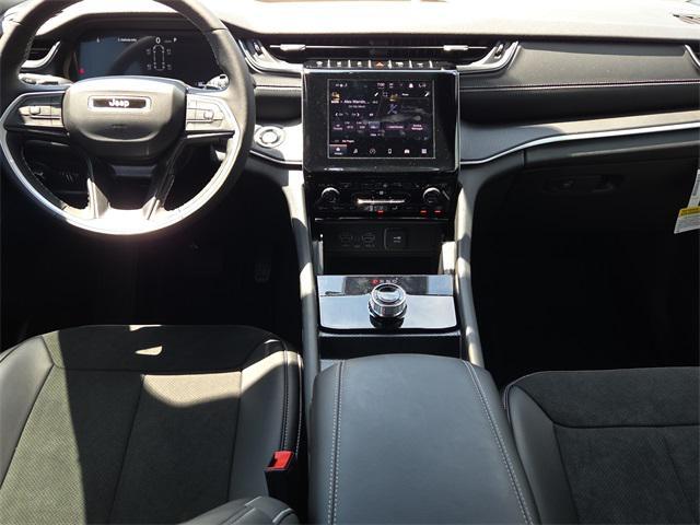 new 2025 Jeep Grand Cherokee L car, priced at $42,156