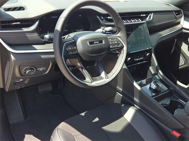 new 2025 Jeep Grand Cherokee L car, priced at $42,156