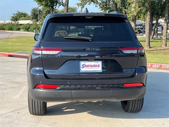 new 2024 Jeep Grand Cherokee car, priced at $46,323