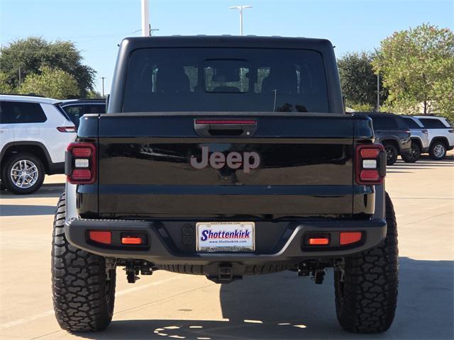 used 2025 Jeep Gladiator car, priced at $49,316