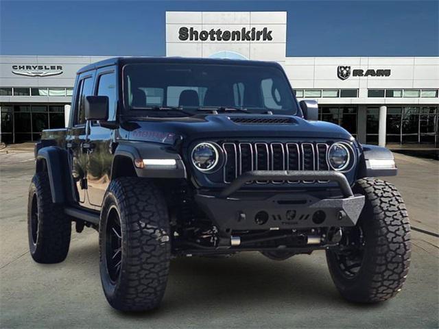 used 2025 Jeep Gladiator car, priced at $49,316
