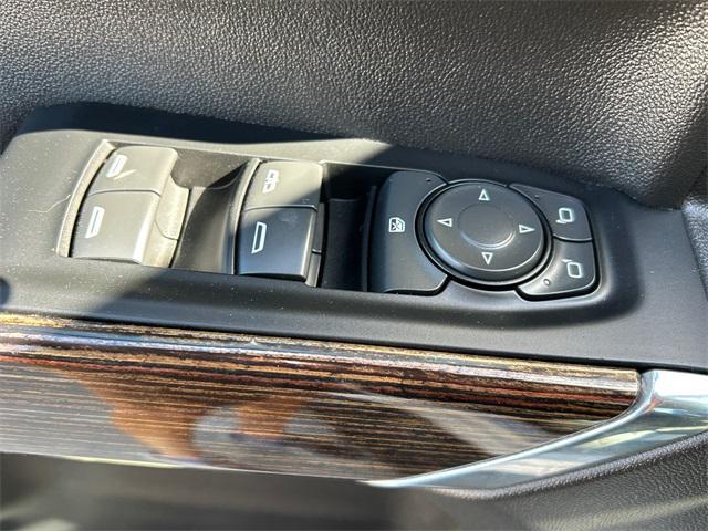 used 2022 GMC Sierra 1500 car, priced at $30,986