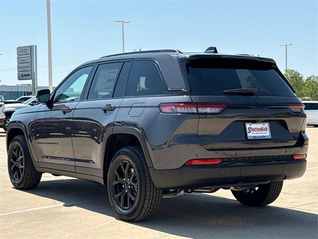 new 2025 Jeep Grand Cherokee car, priced at $42,480