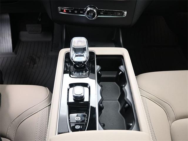 new 2026 Volvo XC90 car, priced at $71,825